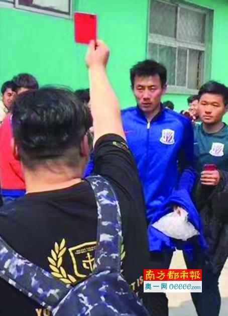 日本无翼乌全彩j奶无遮挡