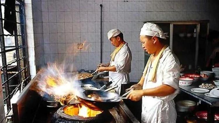 亚洲影