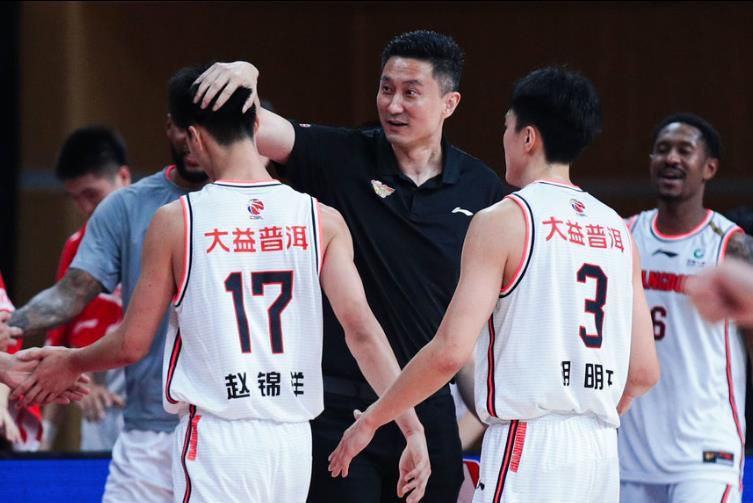 亚洲综合久久一本伊伊区